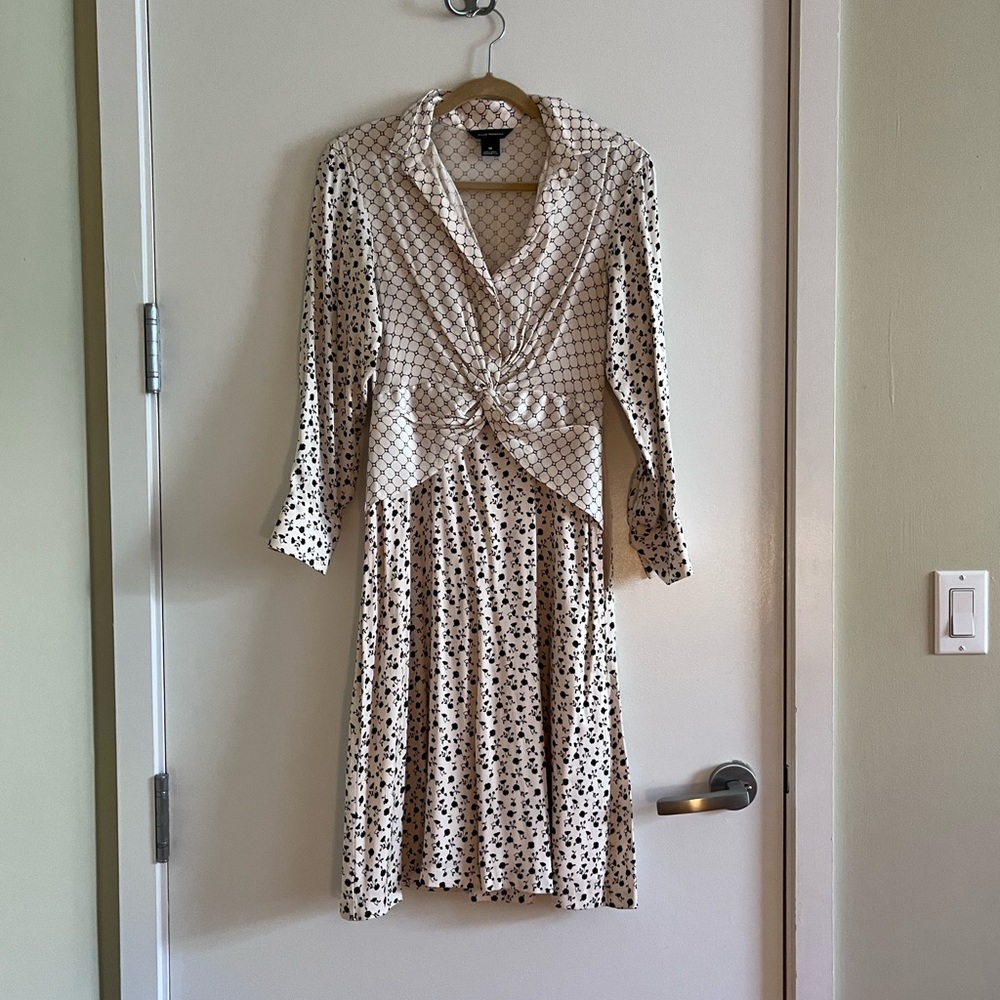 Club Monaco long sleeve dress
